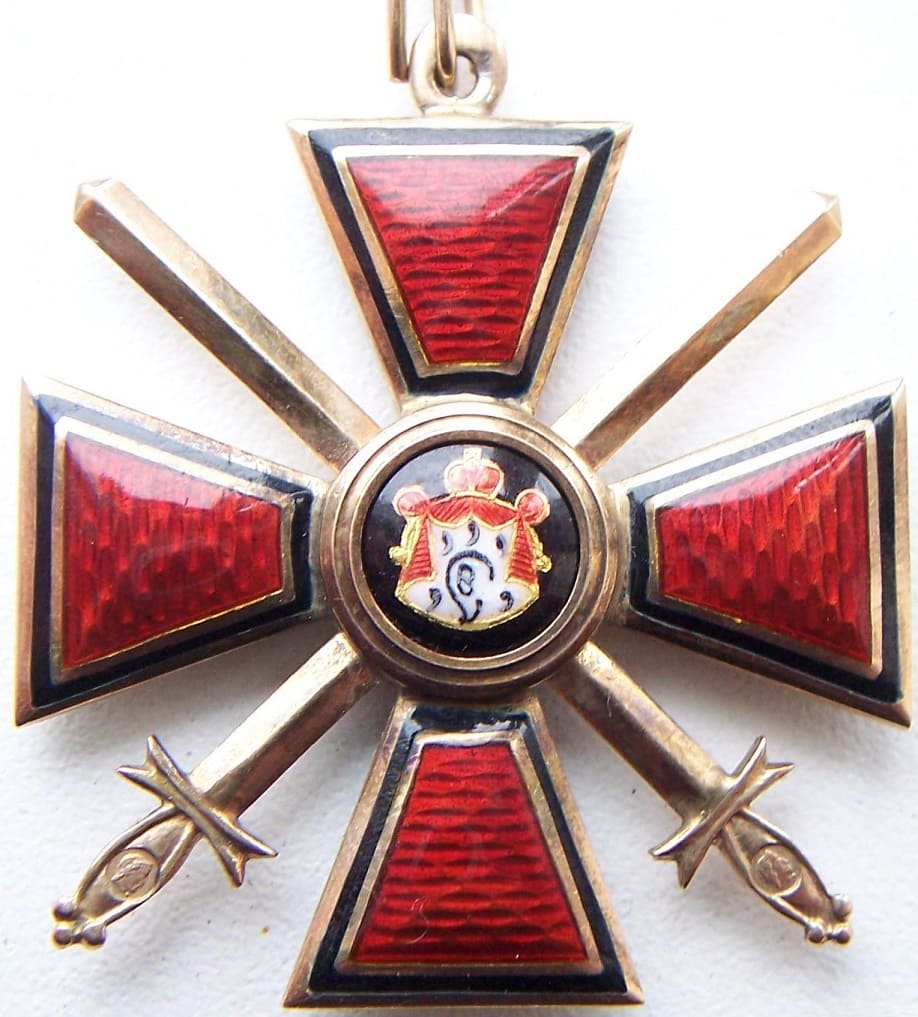 Поддельный орден Святого Владимира 4-й степени.jpg