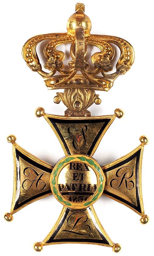 Поддельный орден Virtuti Militari.jpg