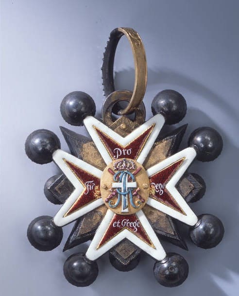 Polish Order of the White Eagle ruby set.jpg