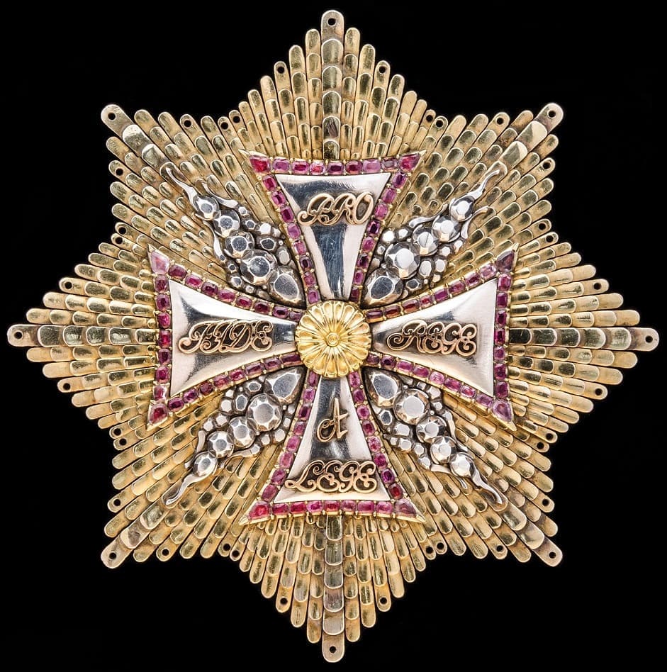 Polish Order of  the White Eagle with Diamonds and Rubies.jpg