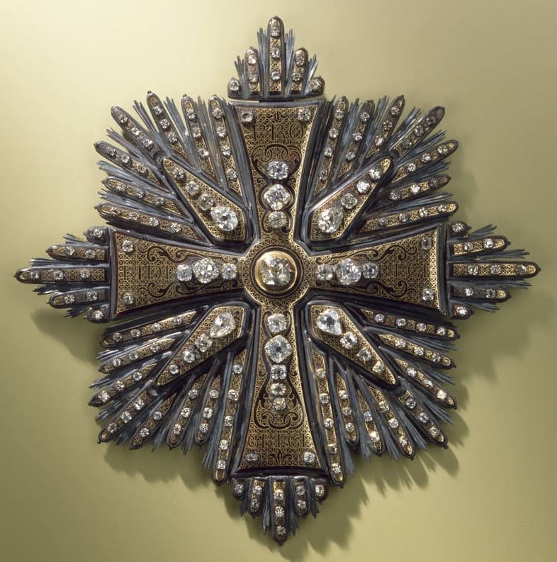 Polish Order of  White Eagle breast star.jpg