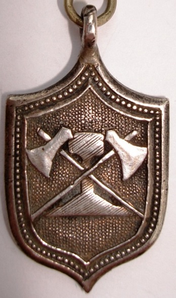 Port Arthur Capturing  Commemorative Watch Fob 明治三八年一月一日旅順河城記念記念章.jpg
