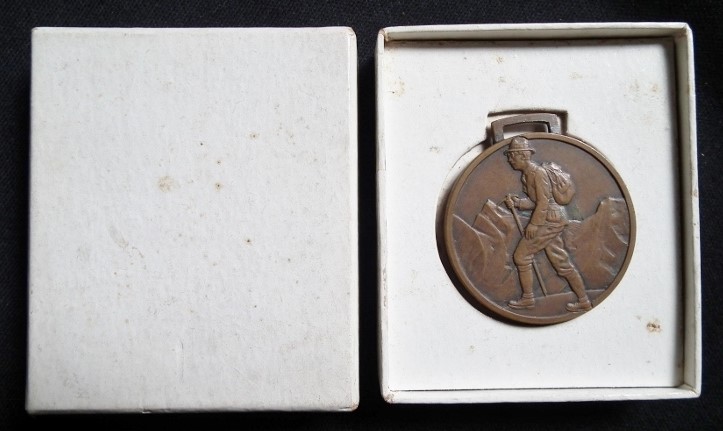 Prince Chichibu Marriage Tenranjiai Tournament  Award Watch Fob.jpg