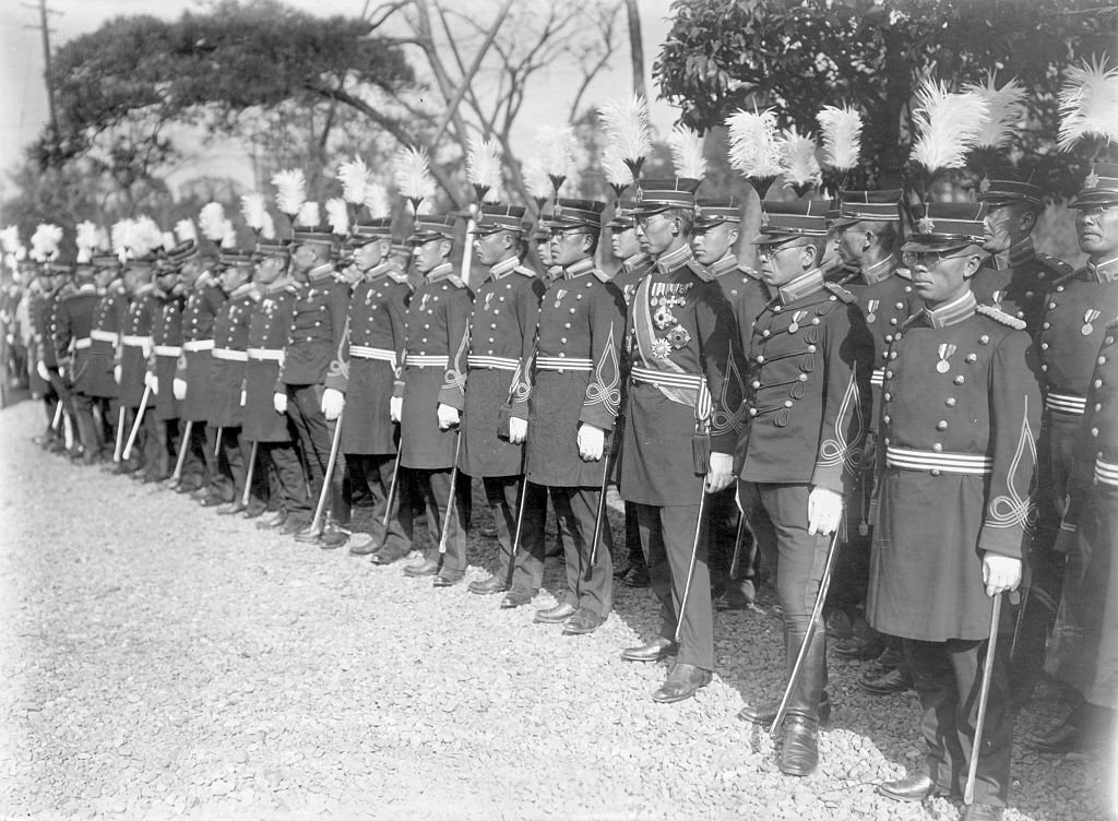Prince Chichibu with his officers.jpg