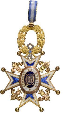 Real y Distinguida Orden de Carlos  III.jpg