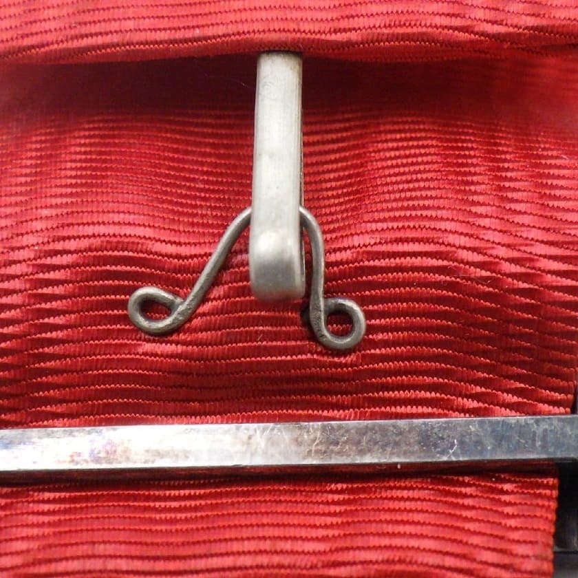 Red Ribbon Medal  of Honour awarded in 1960.jpg