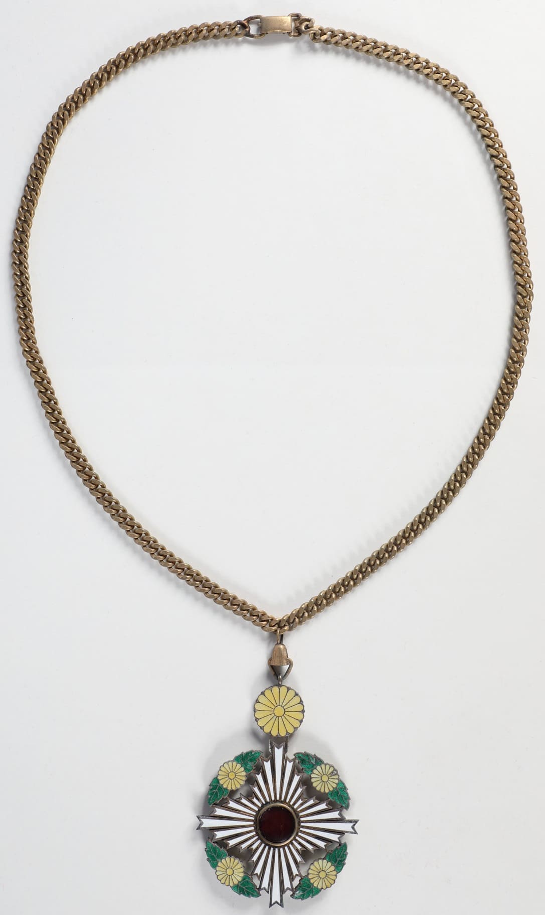 Reduced Badge of the Order of the Chrysanthemum on a Small Chain.jpg