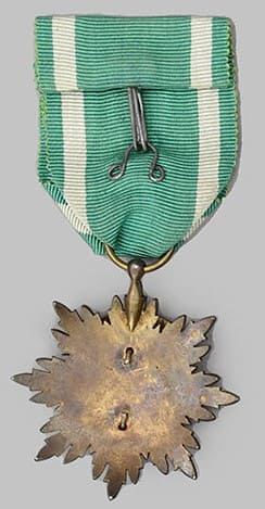 Replica  of the Golden Kite order.jpg