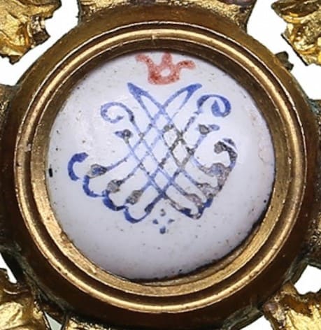 Reverse medallion.jpg