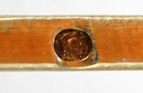 Round mark.jpg