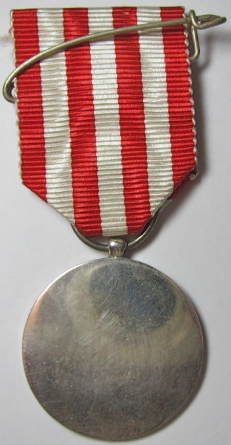 漕艇部四回競漕會  Rowing Club  4th Competition Medal.jpg