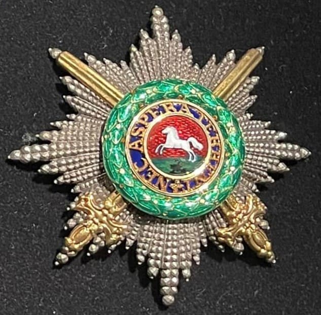 Royal Guelphic order  breast star.jpg