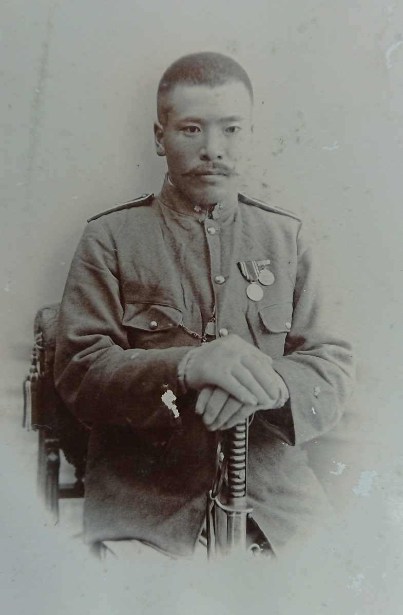 Russo-Japanese War Relief Commemorative Medal of Japanese Red Cross Society.jpg