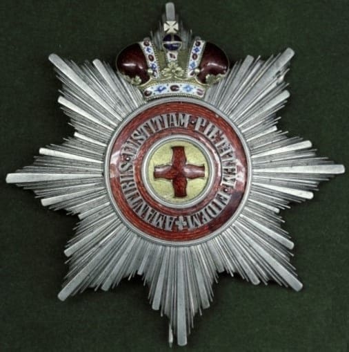 Saint Anna Order Breast Star with Imperial Crown made by Karl Shubert.jpg