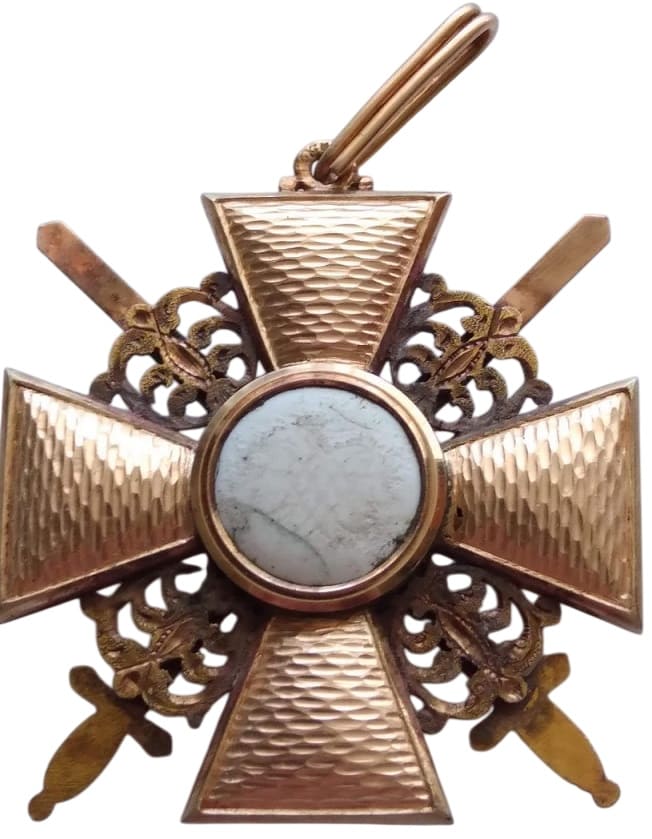 Saint Anna order with  swords marked NP.jpg