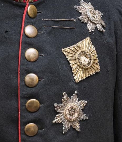 Saint George breast star.jpg