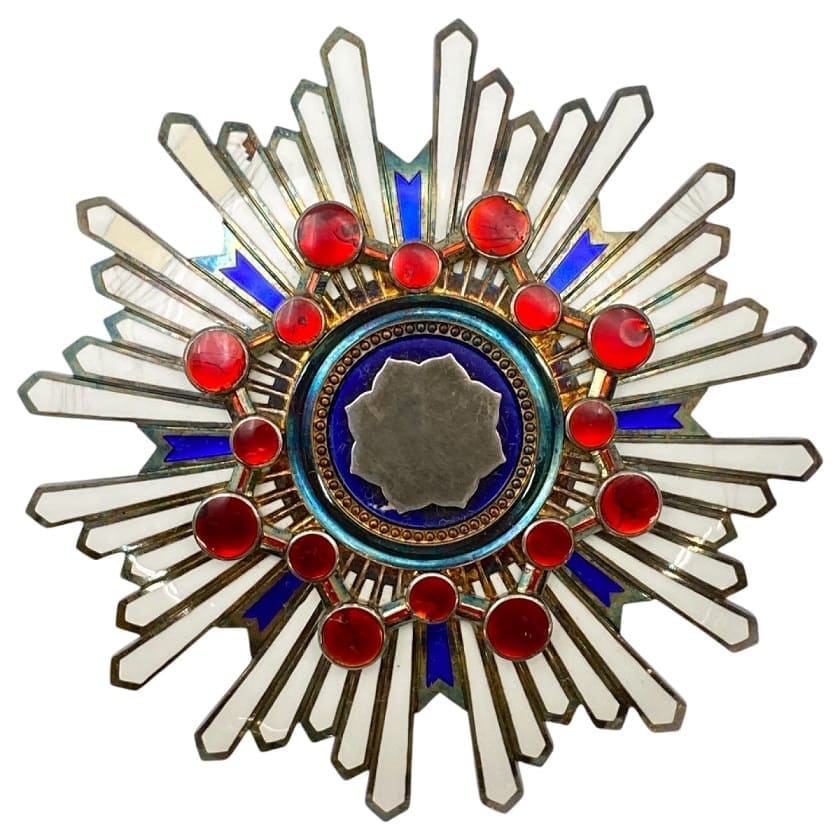 Salty breast star of Sacred Treasure order marked with M.jpg