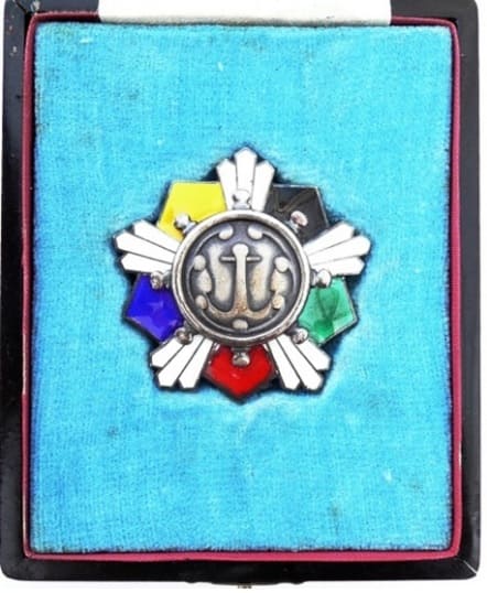 Seaman's Diligence Badge type 1940 from  the Ministry of Communications.jpg