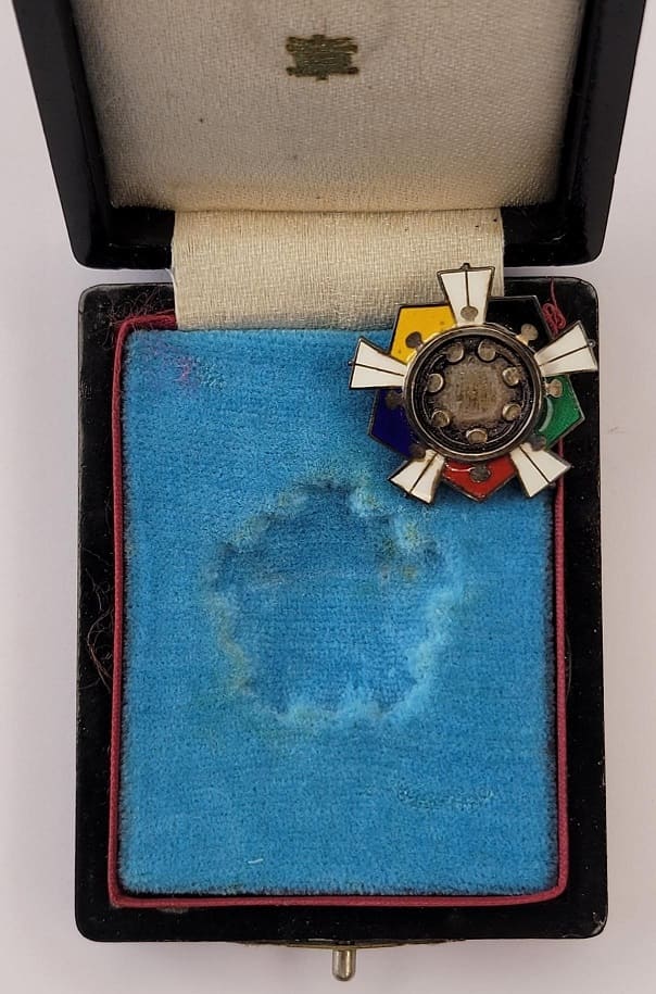 Seaman's Service  Badge type 1940 from the Ministry of Communications.jpg