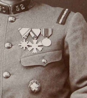 sergeant major from 52nd Infantry Regiment with 6th class Order of the Eight Trigrams.jpg