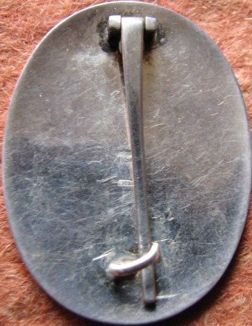 Showa Enthronement Chokuninkan Attendant’s Badge  - 昭和大禮使徽章.jpg