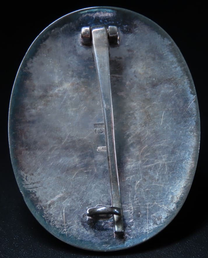 Showa  Enthronement Chokuninkan Attendant’s Badge.jpg