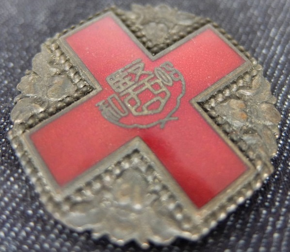 Showa University School of Medicine Badge-.jpg