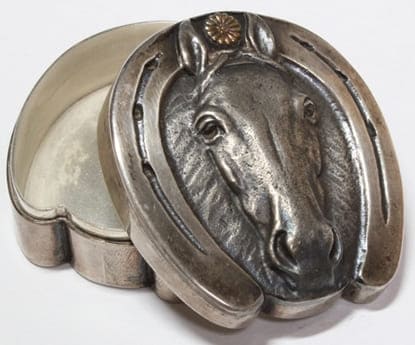 Silver box made  by Taishodo.jpg