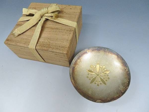 Silver Cup with  Orchid Flower Imperial Seal of the Emperor of Manchukuo.jpg