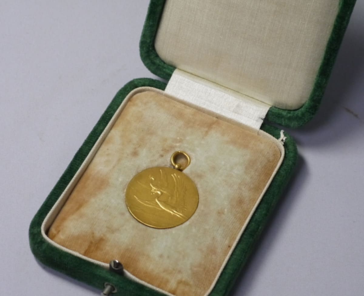 Silver Wedding Anniversary of the Emperor of Japan Commemorative Watch Fob.jpg