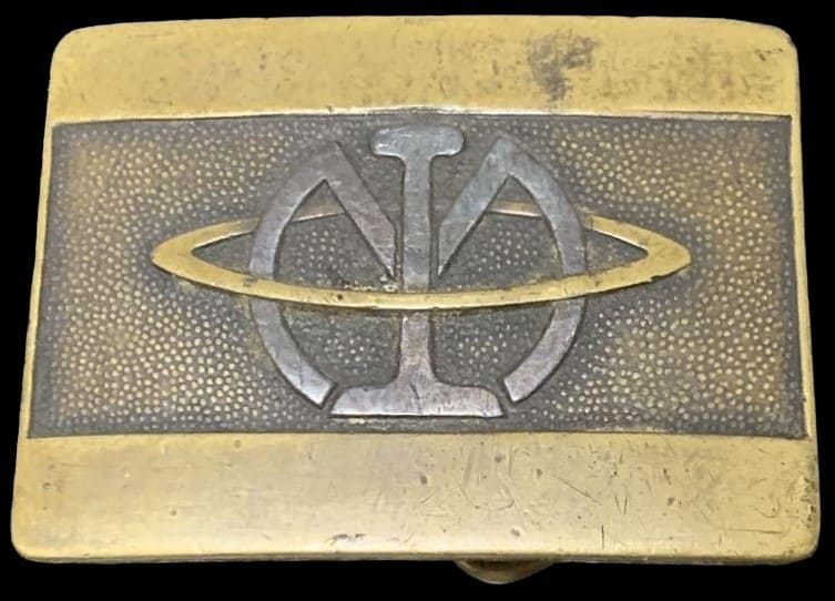 South  Manchurian Railway 2600th Anniversary of the Founding of the Empire Commemorative Belt Buckle-Photoroom.jpg