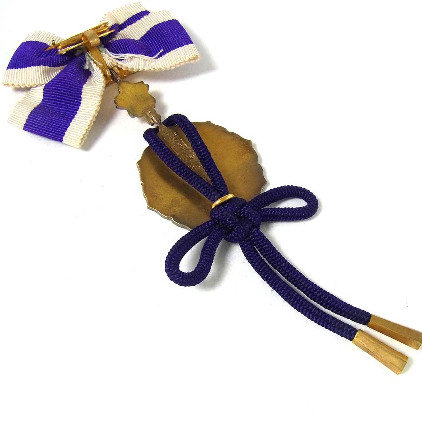 Special Merit Badge of Women's Patriotic Association 愛国婦人会 特別有功章.JPG