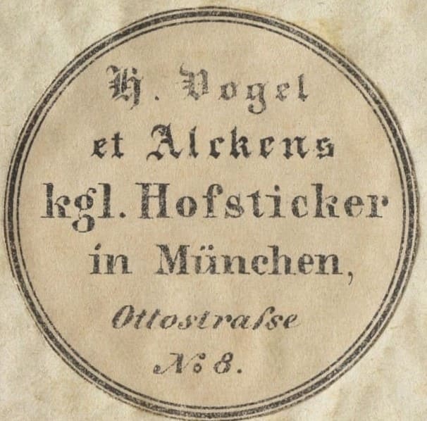 St. Hubertus Orden Gestickter Bruststern zum Ordenskreuz.jpg