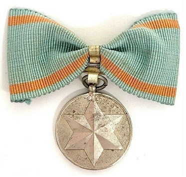 Supporting Member's Badge of Imperial Soldiers' Relief Association.jpg