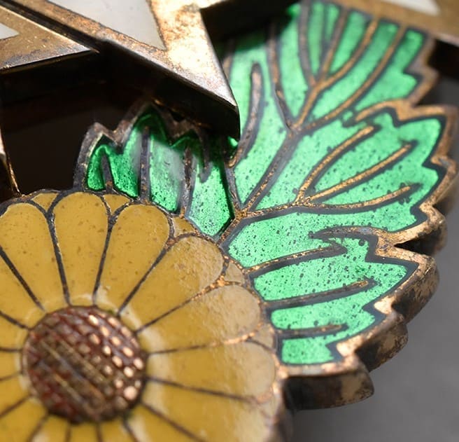 Supreme Order of the Chrysanthemum_Showa Era_.jpg