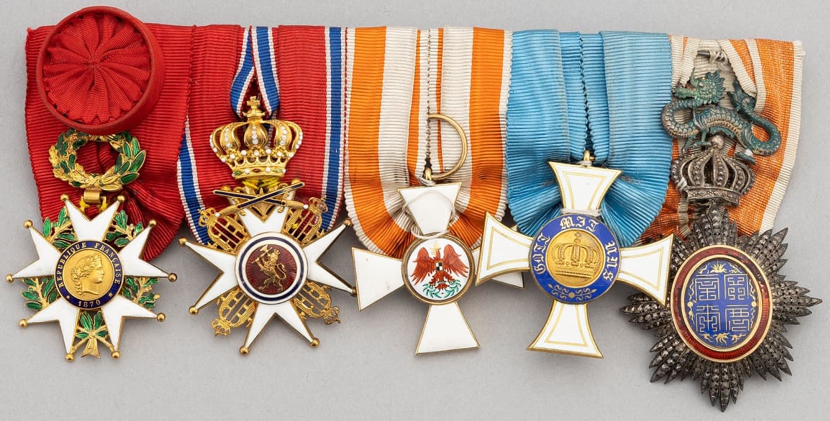 Swedish Rear Admiral medal bar.jpg