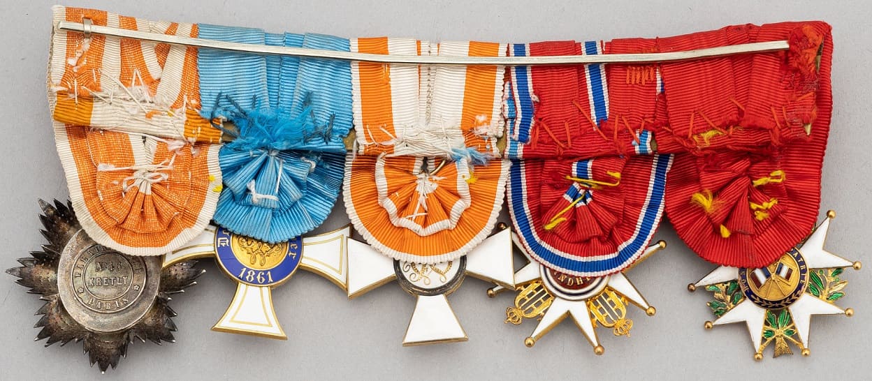 Swedish Rear Admiral medal  bar.jpg