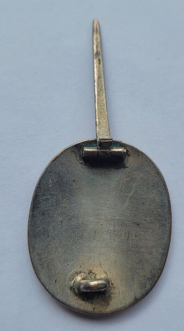 Taisho  Funeral Attendant’s  Badge 大喪使徽章.jpg
