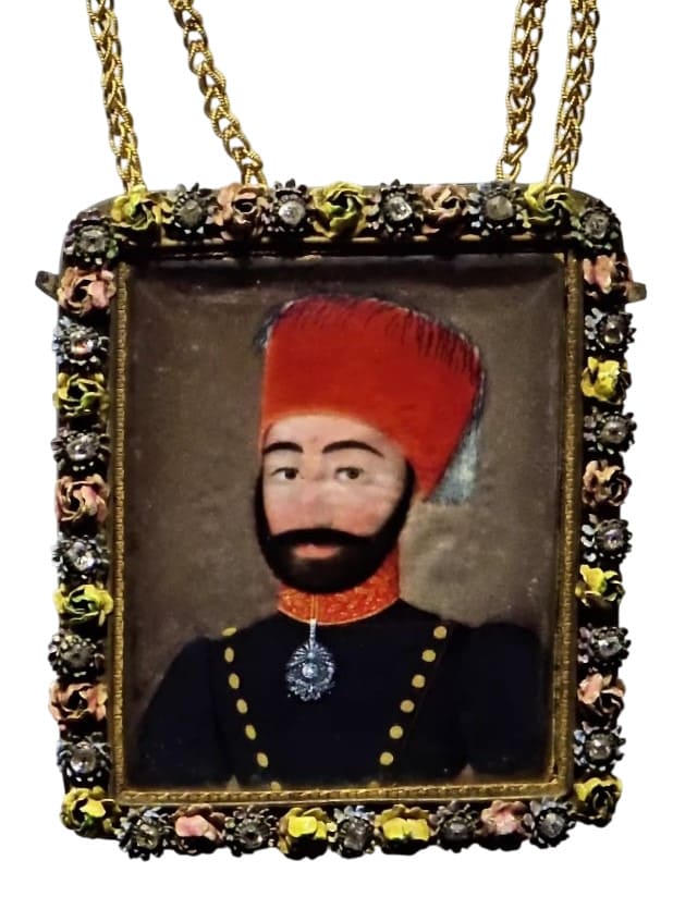 Tasvir-i Hümayun Nişanı Order of the Imperial Portrait.jpg