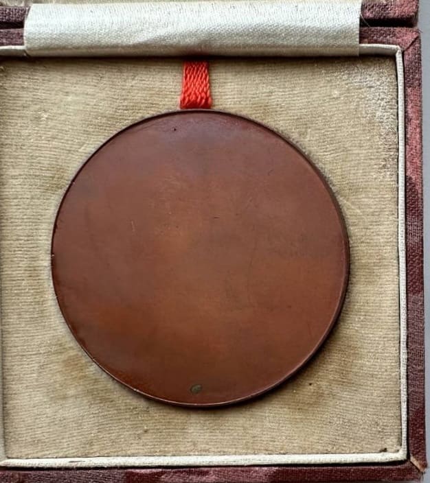 Tennoji  Normal  School Alumni Association Medal.jpg