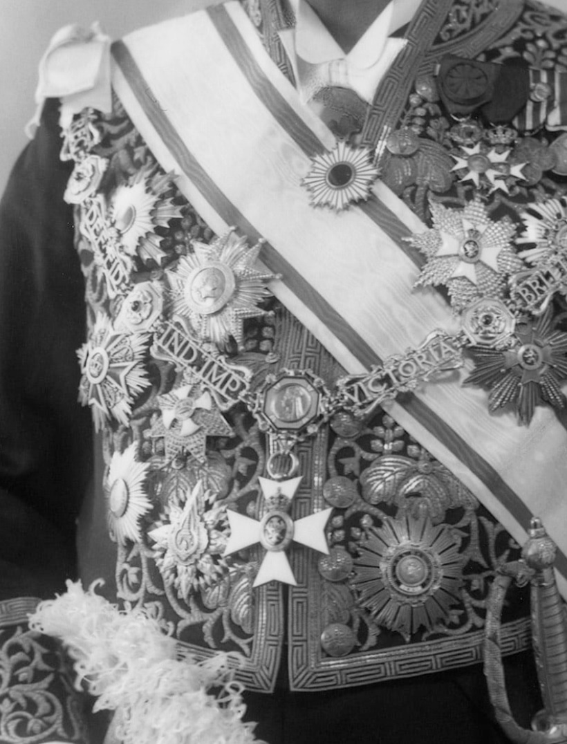 Tsuneo  Matsudaira 松平 恒雄.jpg