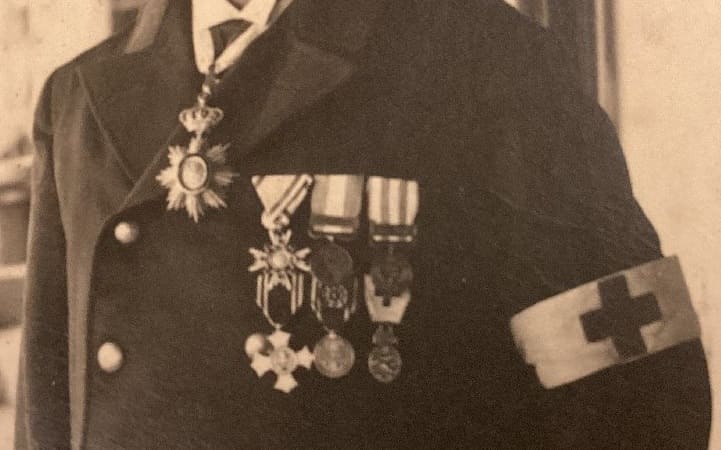 Two-row Japanese  Medal Bar.jpg