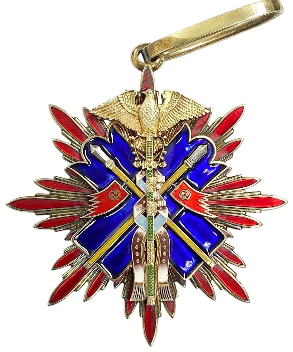 Type 1932 3rd class Golden Kite order.jpg
