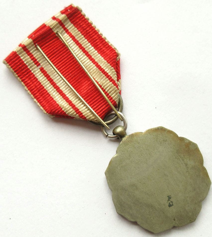 Unofficial Medal Commemorated the Emperor Meiji's 25th  Wedding Anniversary.jpg