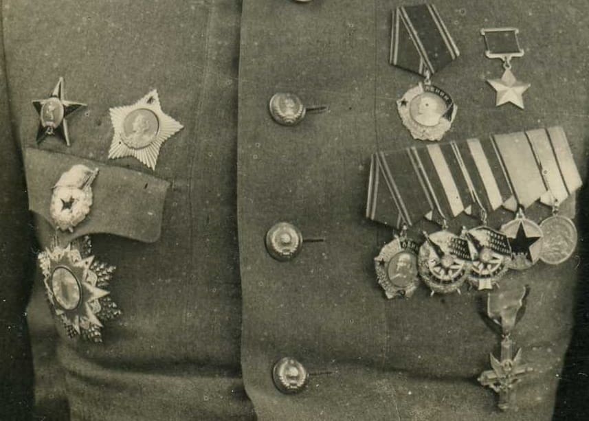Vasily_Chuikov_.jpg