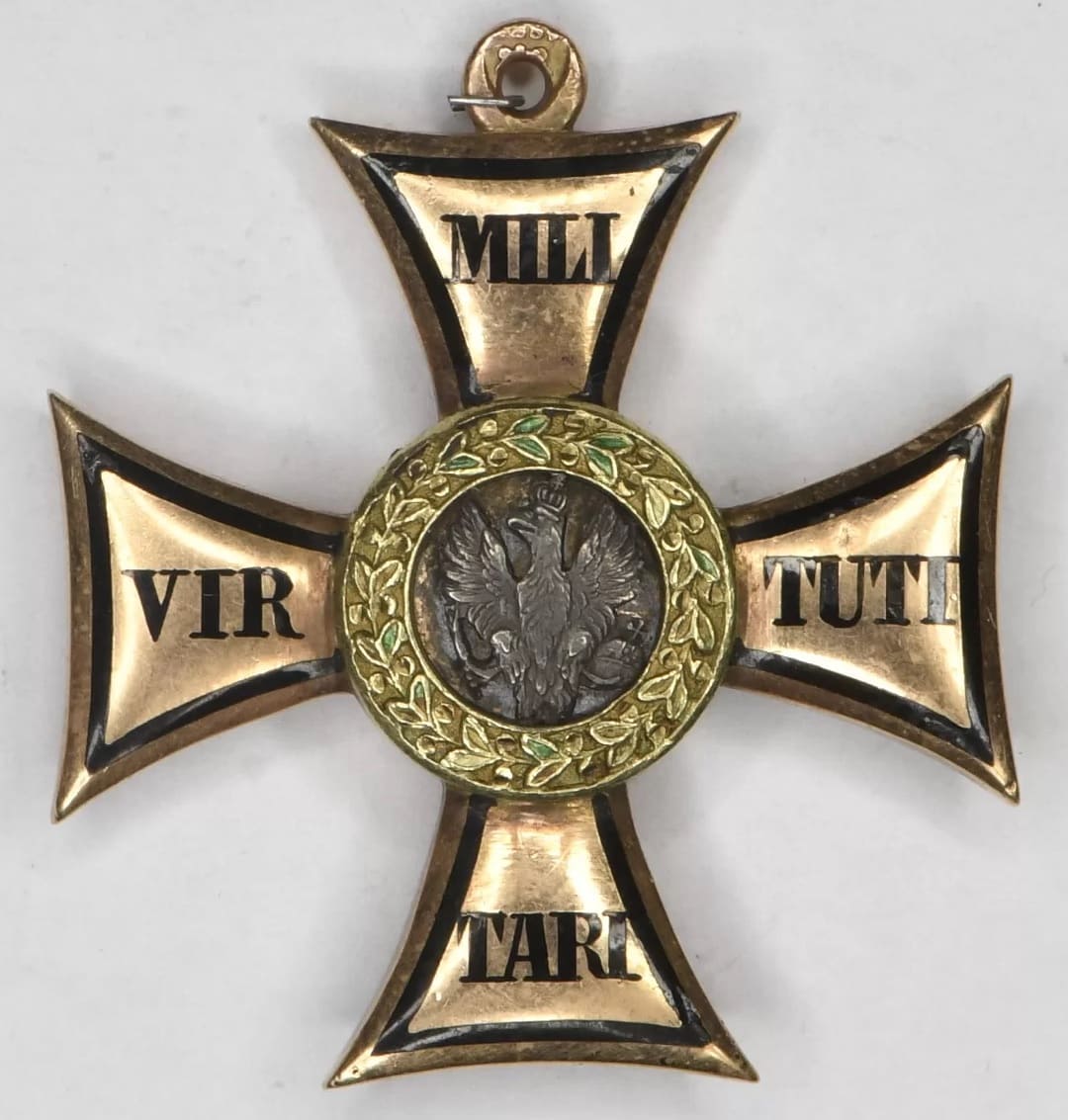 VIRTUTI MILITARI 4-й степени мастерская И. Паннаша.jpg