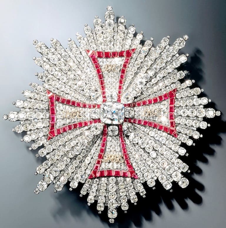 White Eagle Breast star made by jeweler Jean  Jacques Pallard.jpg