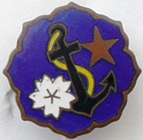 Women's Patriotic Association Badge 愛國婦人会章.jpg