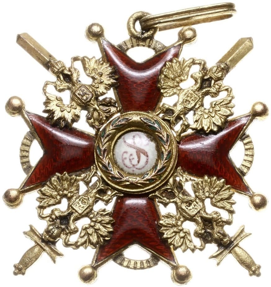 Знак Ордена Св. Станислава 3-й степени с мечами Фирма Д. Осипова.jpg