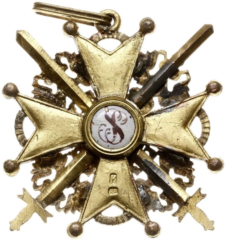 Знак Ордена Св. Станислава  3-й степени с мечами Фирма Д. Осипова.jpg